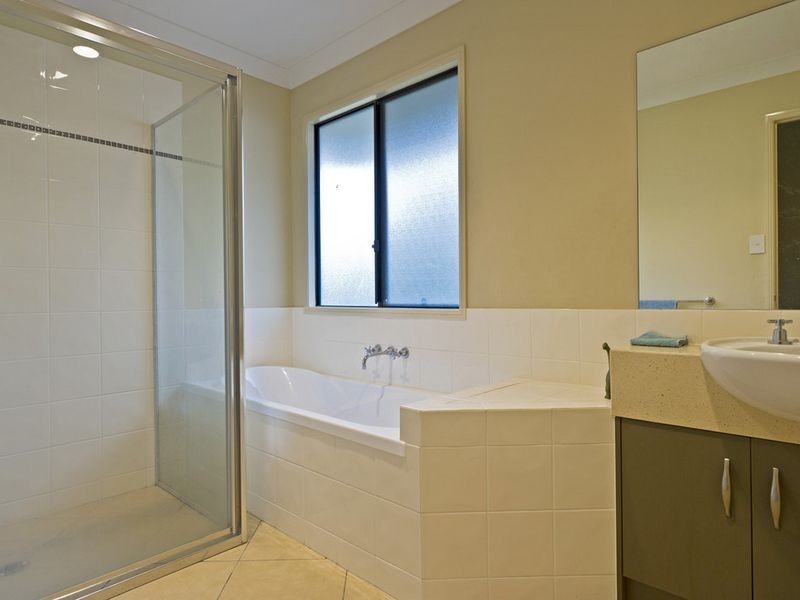 12 Murray Circuit, Upper Coomera QLD 4209