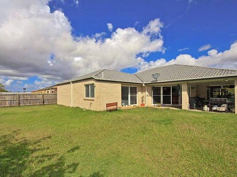 4 Leisel Close, Upper Coomera QLD 4209