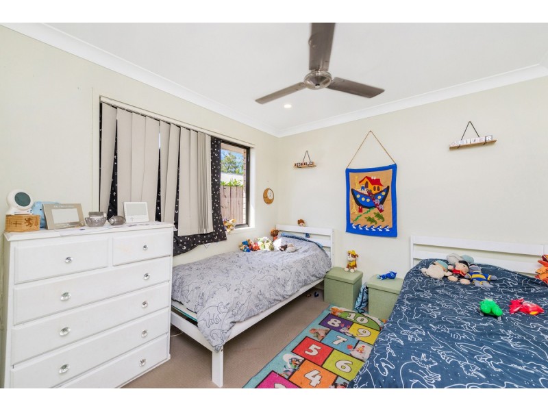 34 Percy Earl Crescent, Pimpama QLD 4209