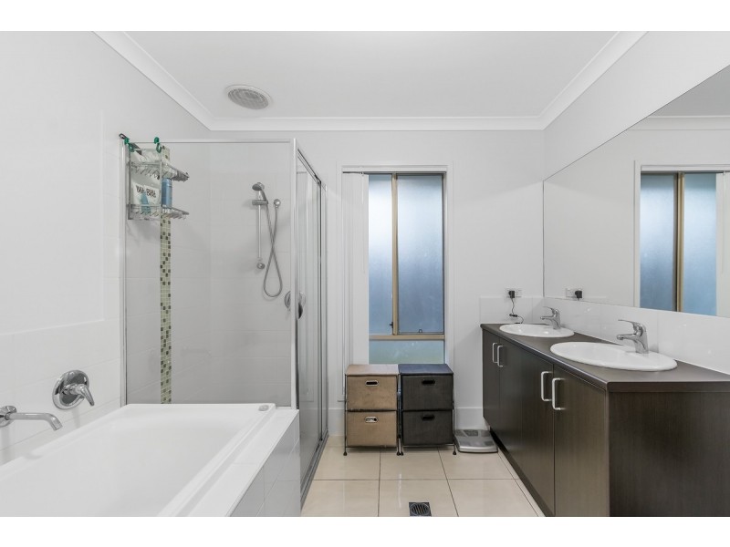38 Cirrus Way, Coomera QLD 4209