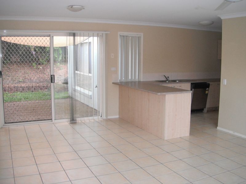 7 Etelka Way, Arundel QLD 4214