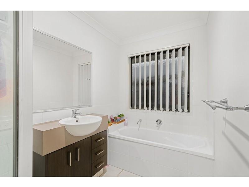 40 Cirrus Way, Coomera QLD 4209