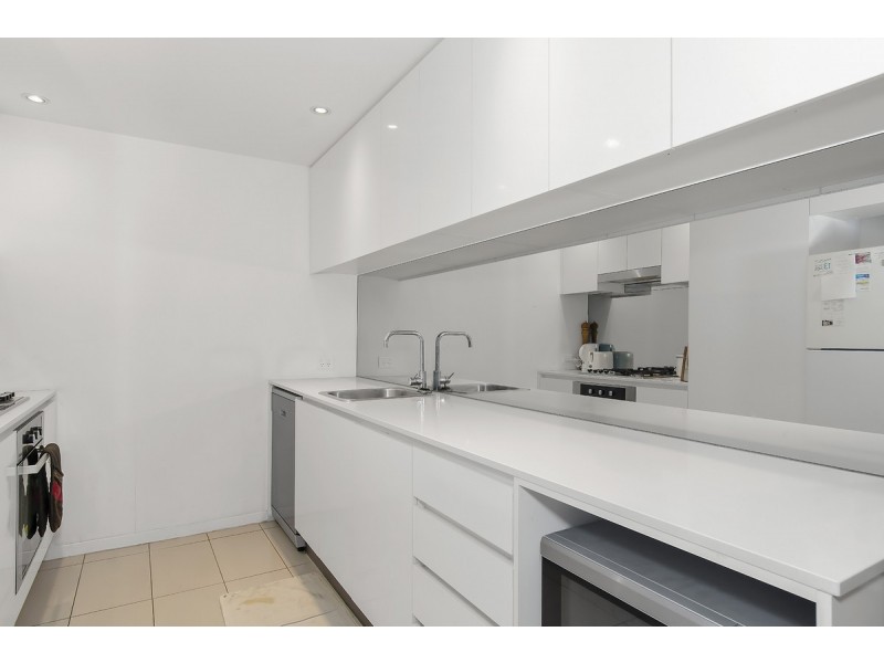 407/43 Harbour Town Drive, Biggera Waters QLD 4216