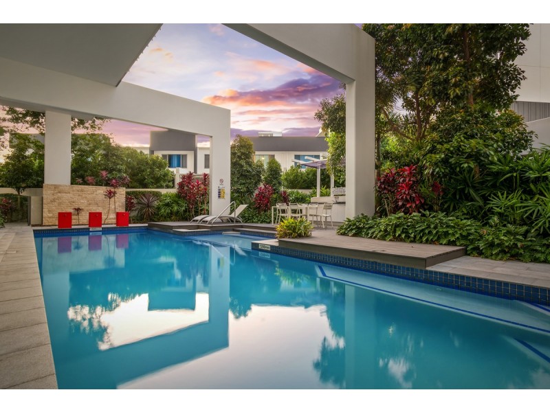 407/43 Harbour Town Drive, Biggera Waters QLD 4216