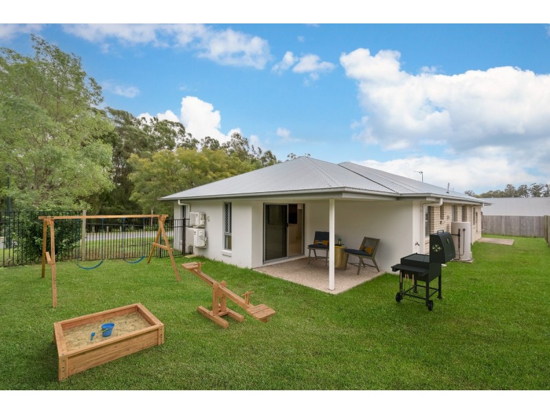 11 Imelda Way, Pimpama QLD 4209