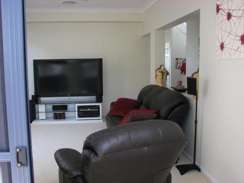 16 Brindabella Close, Coomera Waters QLD 4209