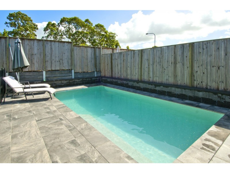 15 Challenger Way, Coomera QLD 4209