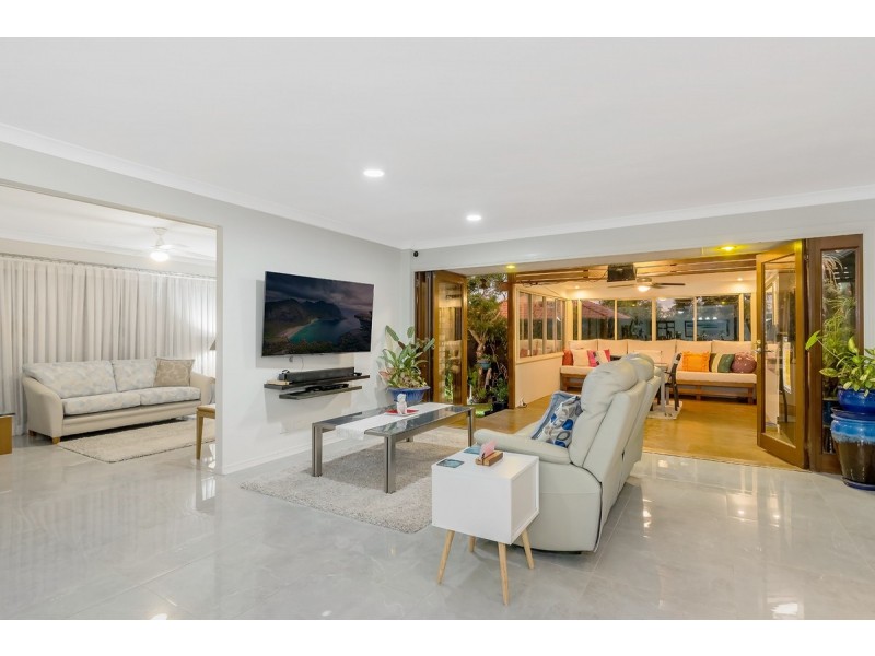 108 Billinghurst Crescent, Upper Coomera QLD 4209