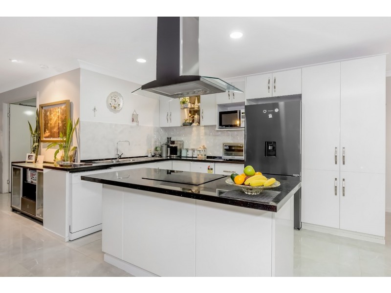 108 Billinghurst Crescent, Upper Coomera QLD 4209