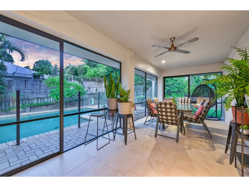 24 Boambillee Drive, Coomera Waters QLD 4209