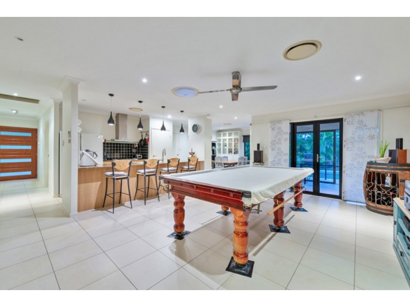24 Boambillee Drive, Coomera Waters QLD 4209
