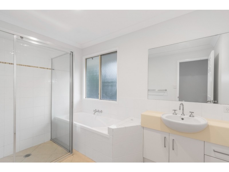 35 Richardson Crescent, Upper Coomera QLD 4209