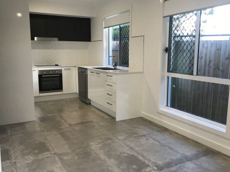 2/25 Waheed Street, Marsden QLD 4132