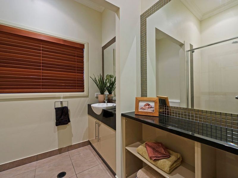 28 Pacha Close, Coomera Waters QLD 4209