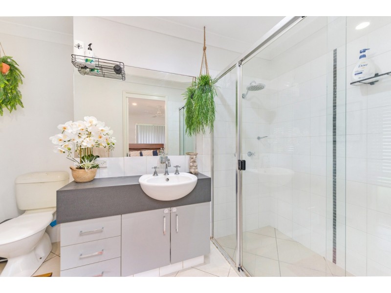 8 Krystle Court, Upper Coomera QLD 4209