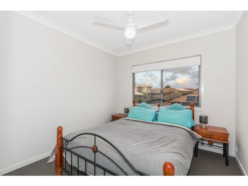 2/31 Gatina Crescent, Coomera QLD 4209