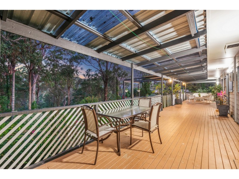 8 Redwood Street, Upper Coomera QLD 4209