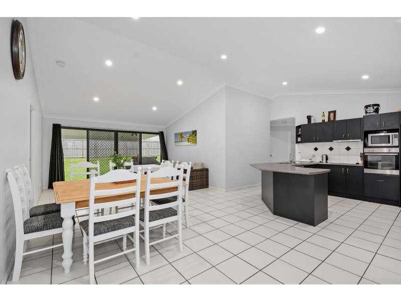 18 Glenridge Street, Upper Coomera QLD 4209