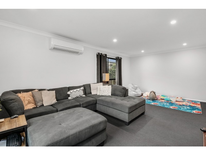 18 Glenridge Street, Upper Coomera QLD 4209