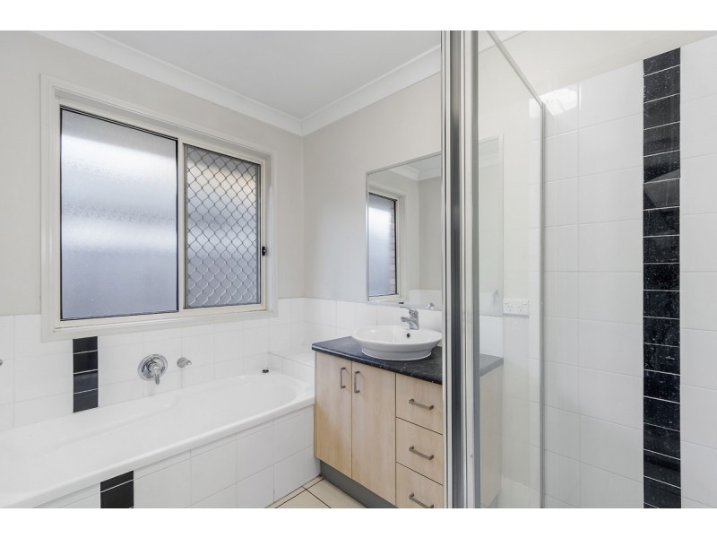 50 Runway Drive, Upper Coomera QLD 4209