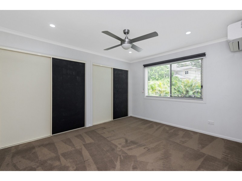 1 Brilliant Lane, Coomera Waters QLD 4209