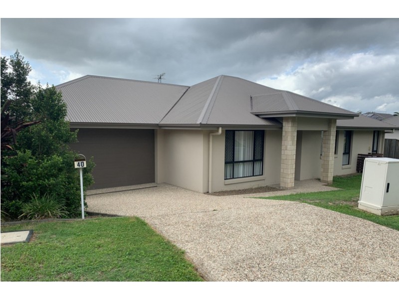 40 Meander Circuit, Holmview QLD 4207