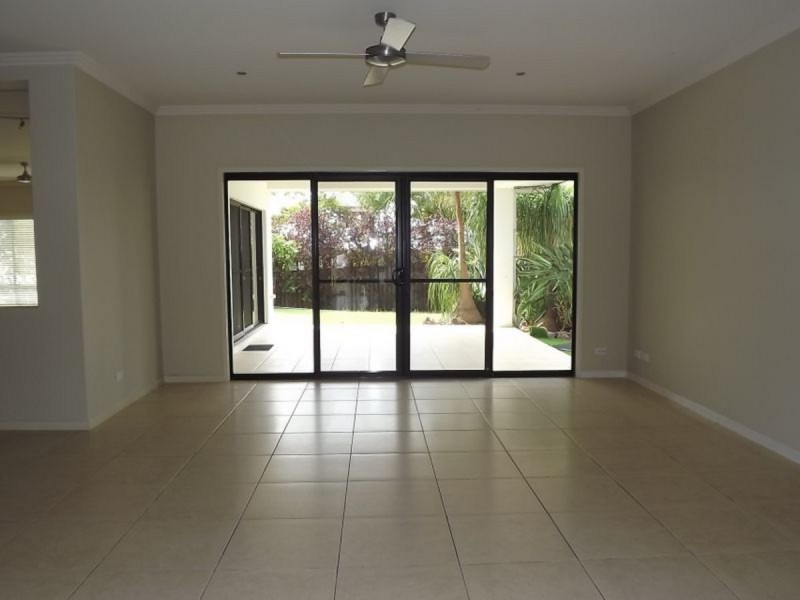 42 Ceil Circuit, Coomera Waters QLD 4209