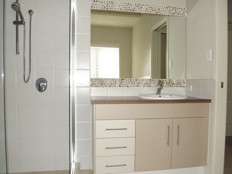 42 Ceil Circuit, Coomera Waters QLD 4209