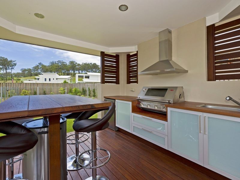 7 Benecia Avenue, Coomera Waters QLD 4209