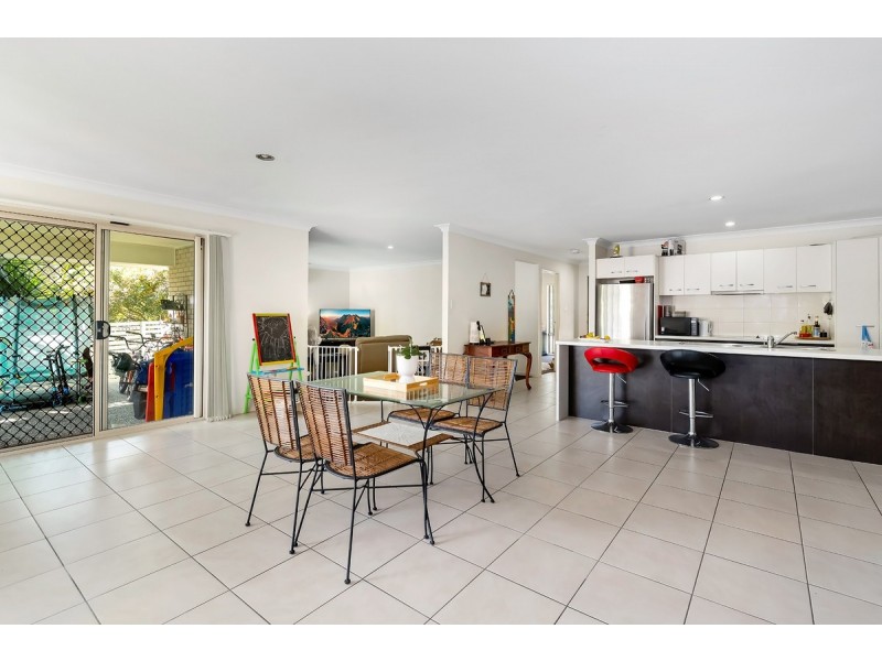 2 Tuxworth Place, Pimpama QLD 4209