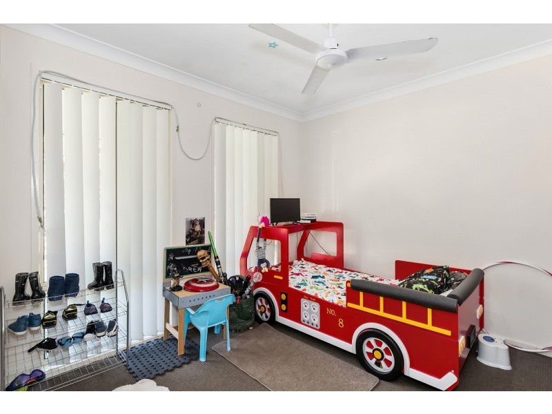2 Tuxworth Place, Pimpama QLD 4209