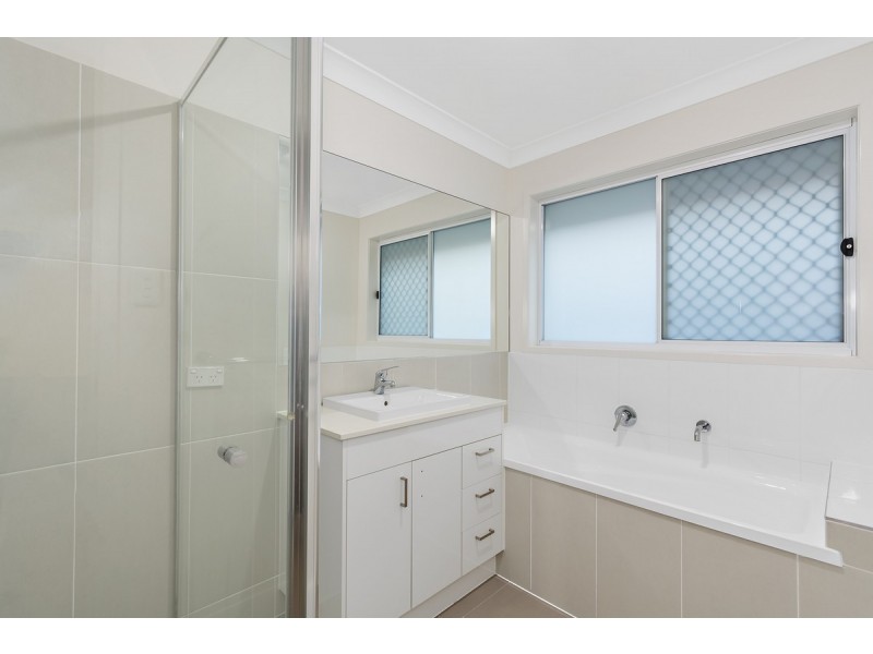 8 Stairway Street, Coomera QLD 4209