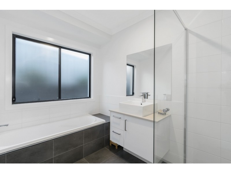 1 Cypress Circuit, Coomera QLD 4209