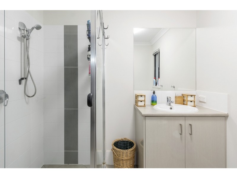 5 Patterson Court, Upper Coomera QLD 4209