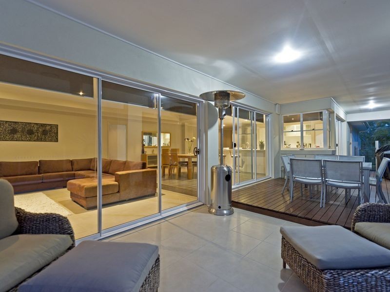 6 Solo Place, Coomera Waters QLD 4209