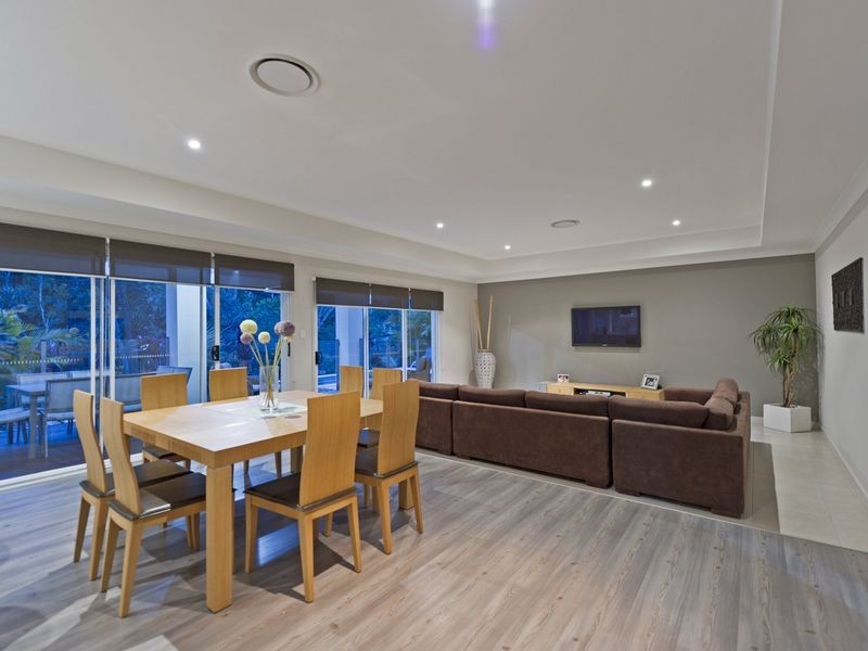 6 Solo Place, Coomera Waters QLD 4209