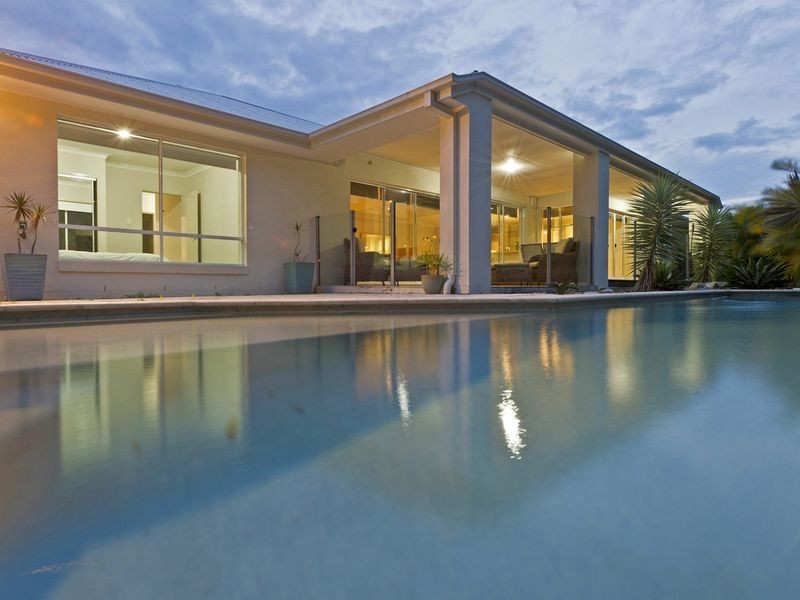 6 Solo Place, Coomera Waters QLD 4209