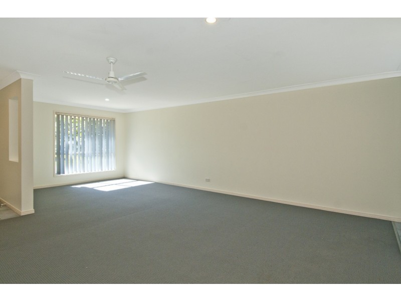 10 Skylark Street, Upper Coomera QLD 4209