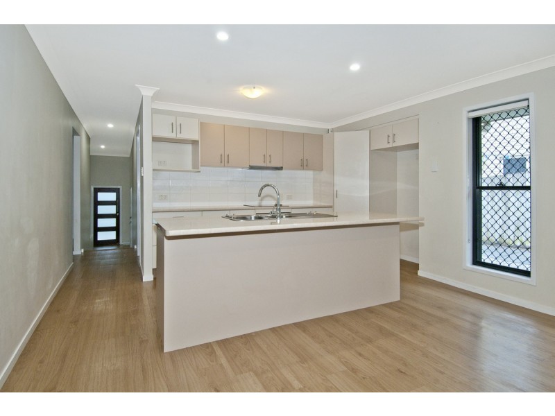 26 Success Crescent, Ormeau QLD 4208