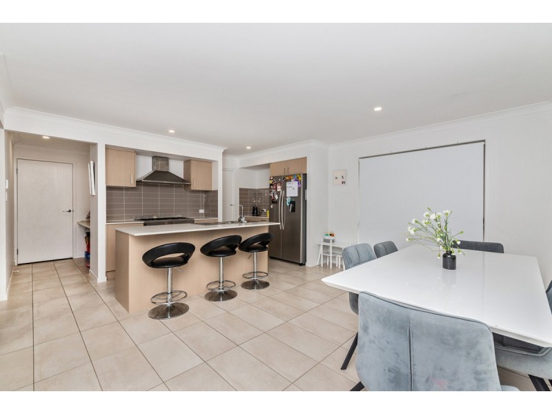 12 Cummings Circuit, Willow Vale QLD 4209