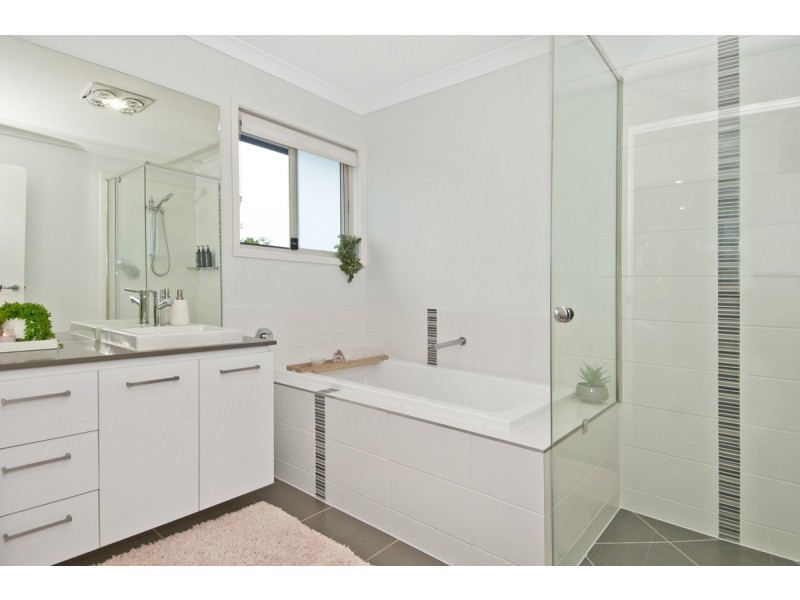 47 Penneshaw Crescent, Ormeau QLD 4208