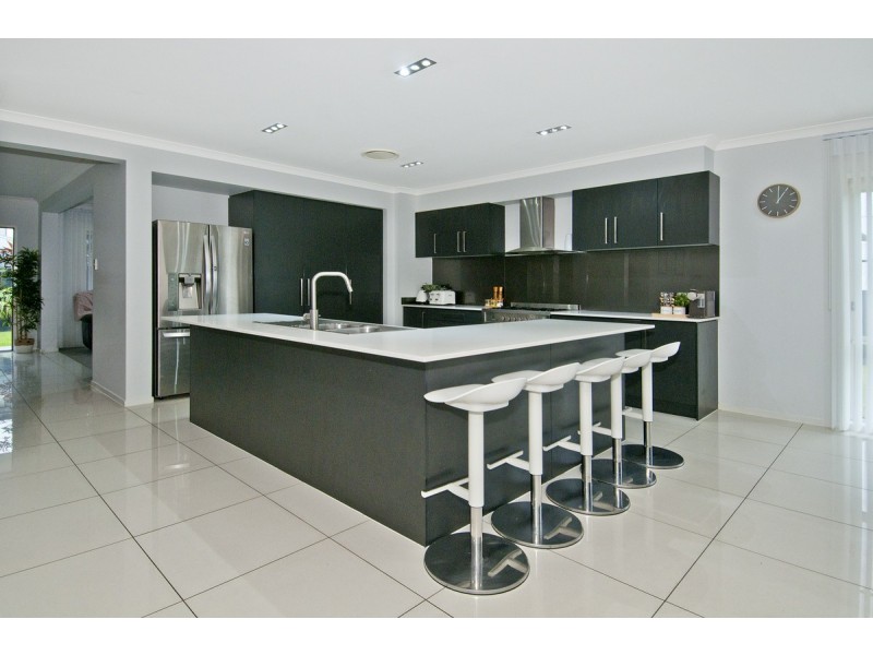 47 Penneshaw Crescent, Ormeau QLD 4208