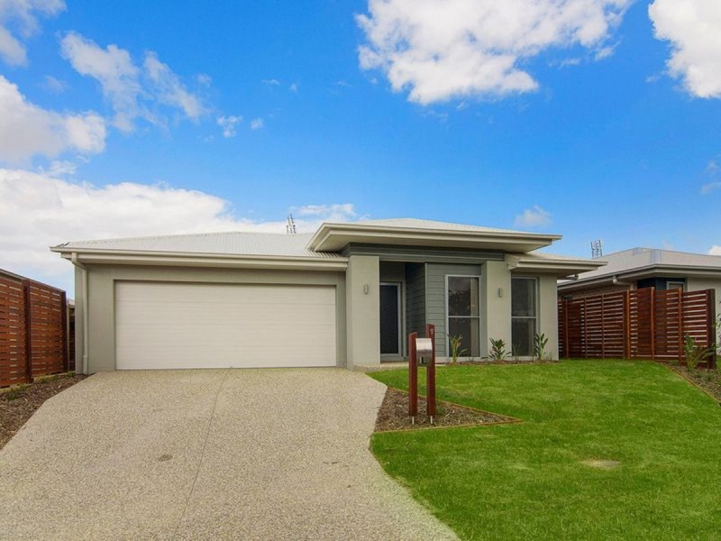 9 Crinum Circuit, Coomera QLD 4209