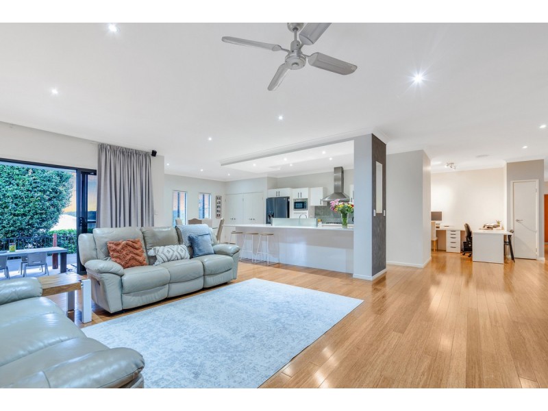 17 Dayflower Street, Upper Coomera QLD 4209