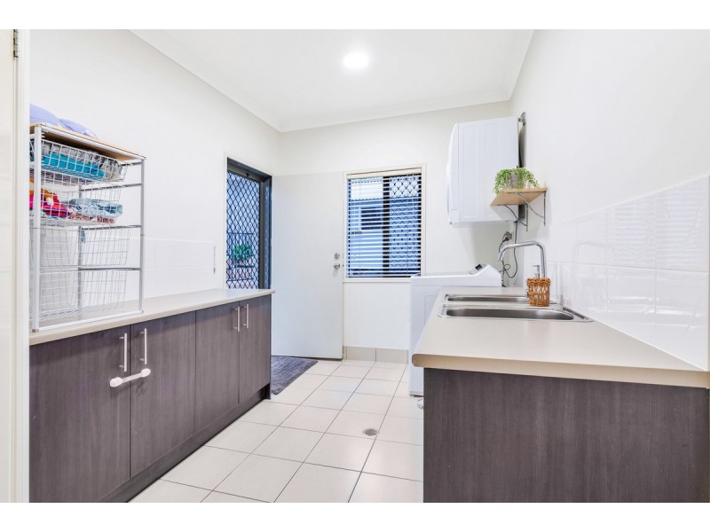 17 Dayflower Street, Upper Coomera QLD 4209