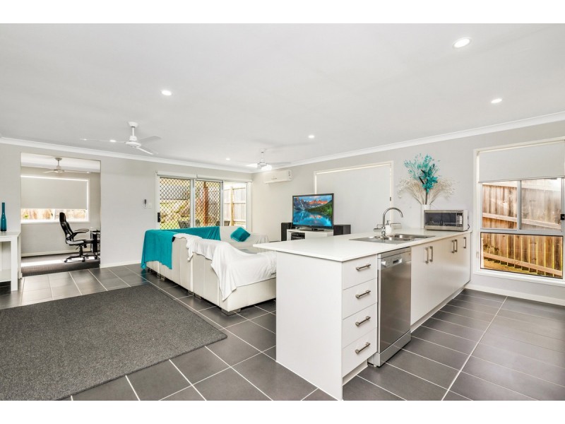 30 Freedman Drive, Willow Vale QLD 4209
