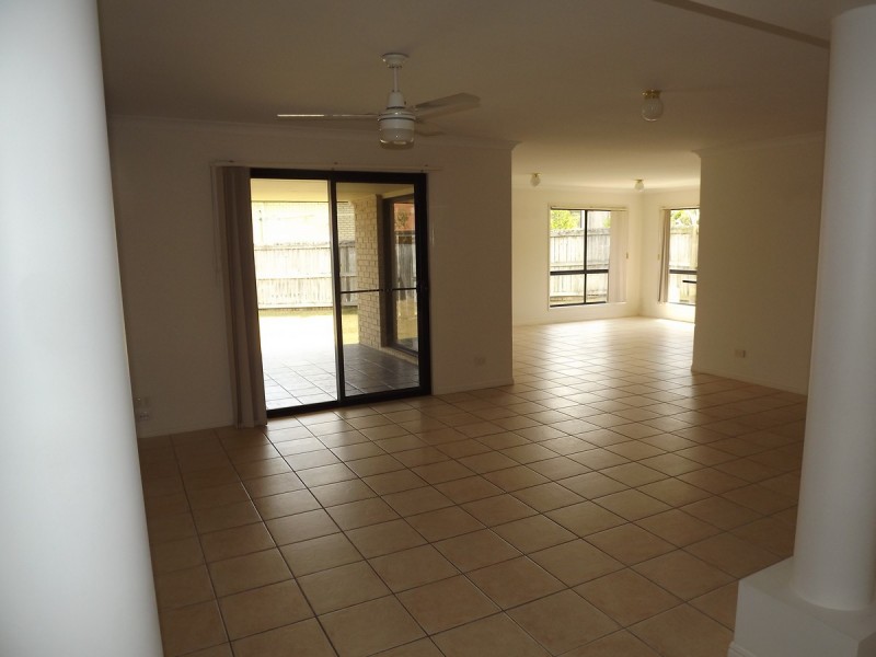 69 Halfway Drive, Ormeau QLD 4208