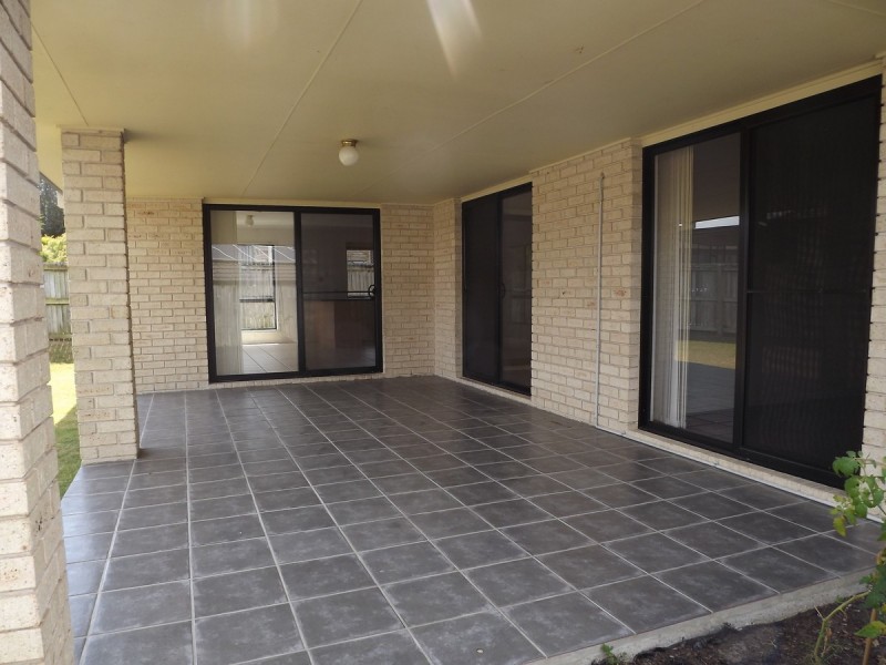 69 Halfway Drive, Ormeau QLD 4208