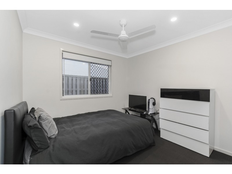 10 Stairway Street, Coomera QLD 4209