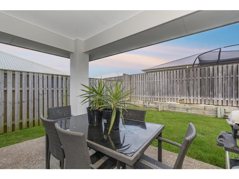 10 Stairway Street, Coomera QLD 4209